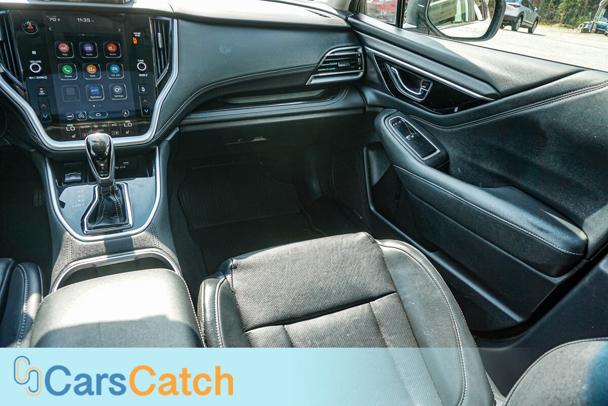 CARSCATCH - Used vehicle - SUV SUBARU OUTBACK 2021