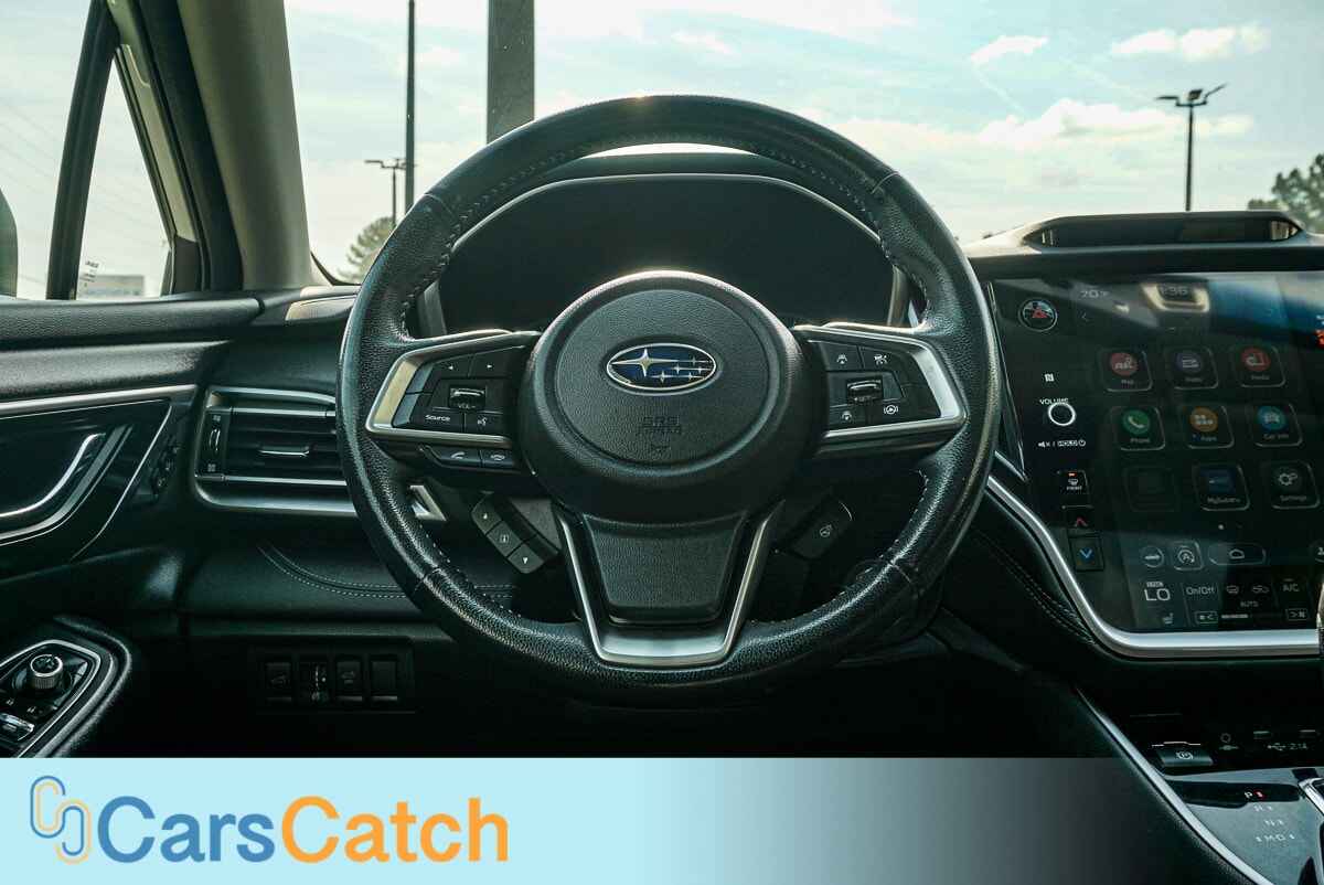 CARSCATCH - Used vehicle - SUV SUBARU OUTBACK 2021