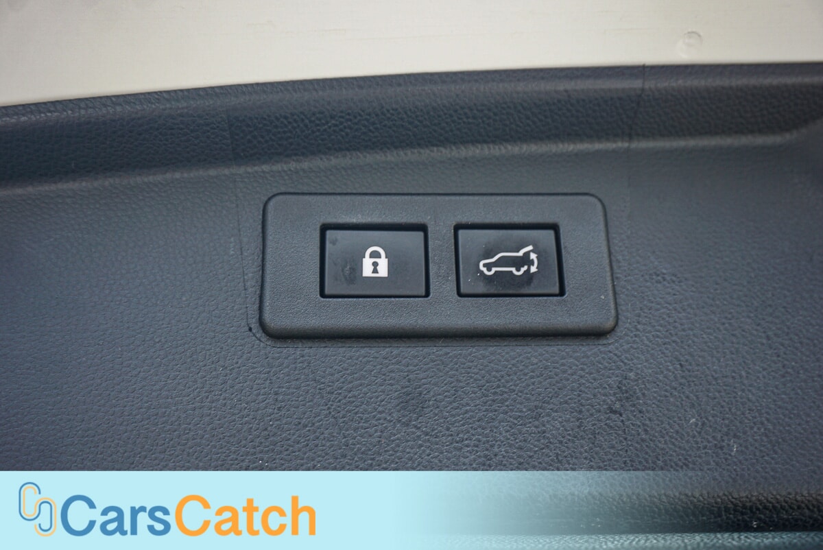 CARSCATCH - Used vehicle - SUV SUBARU OUTBACK 2021