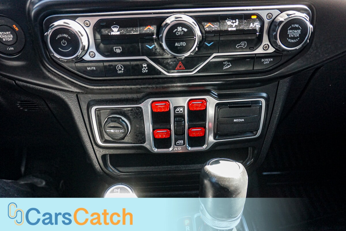 CARSCATCH - Used vehicle - SUV JEEP WRANGLER UNLIMITED 2018