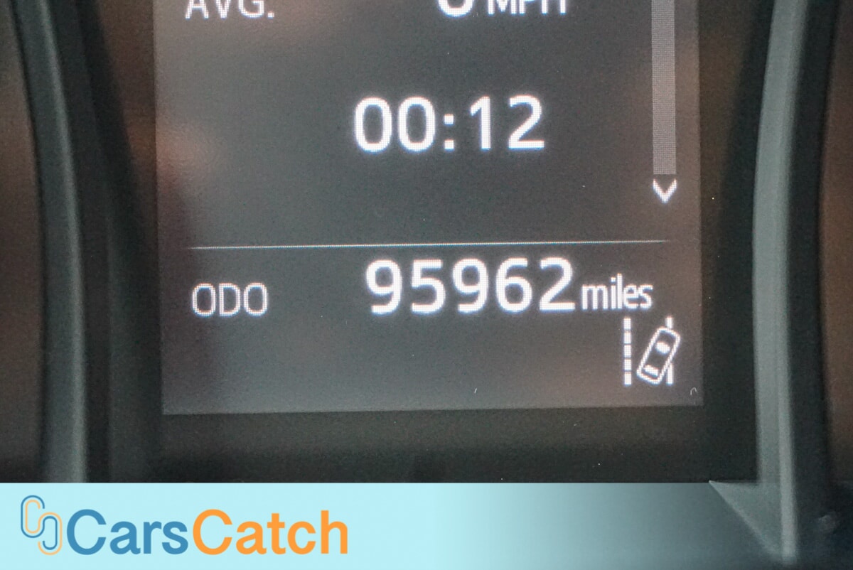 CARSCATCH - Used vehicle - SEDAN TOYOTA CAMRY 2018