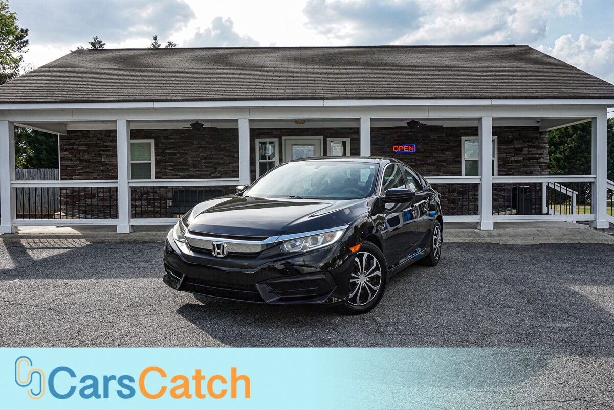 CARSCATCH - Used vehicle - SEDAN HONDA CIVIC 2018