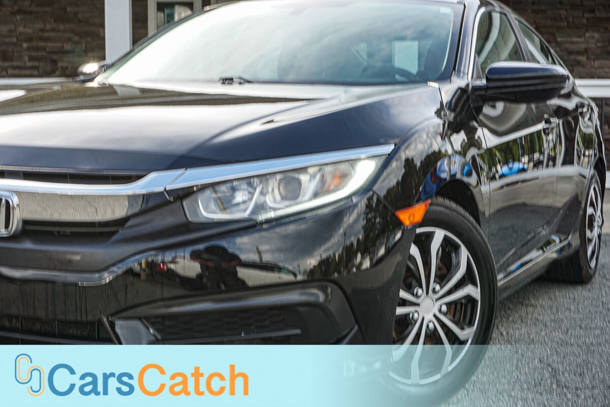 CARSCATCH - Used vehicle - SEDAN HONDA CIVIC 2018