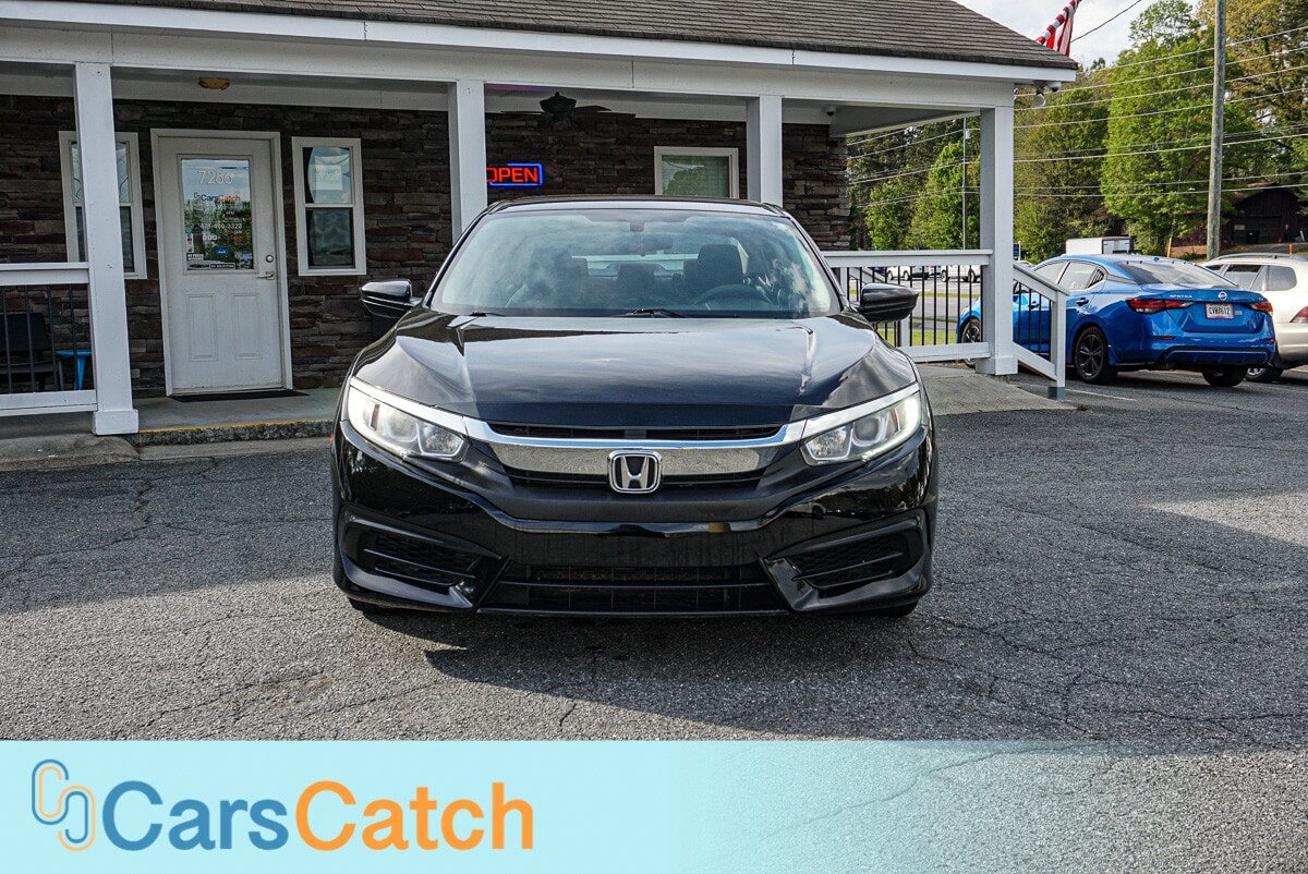 CARSCATCH - Used vehicle - SEDAN HONDA CIVIC 2018