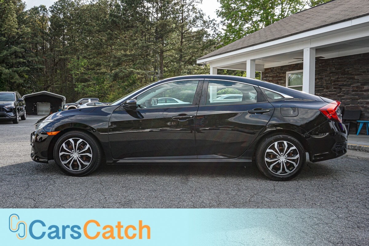 CARSCATCH - Used vehicle - SEDAN HONDA CIVIC 2018