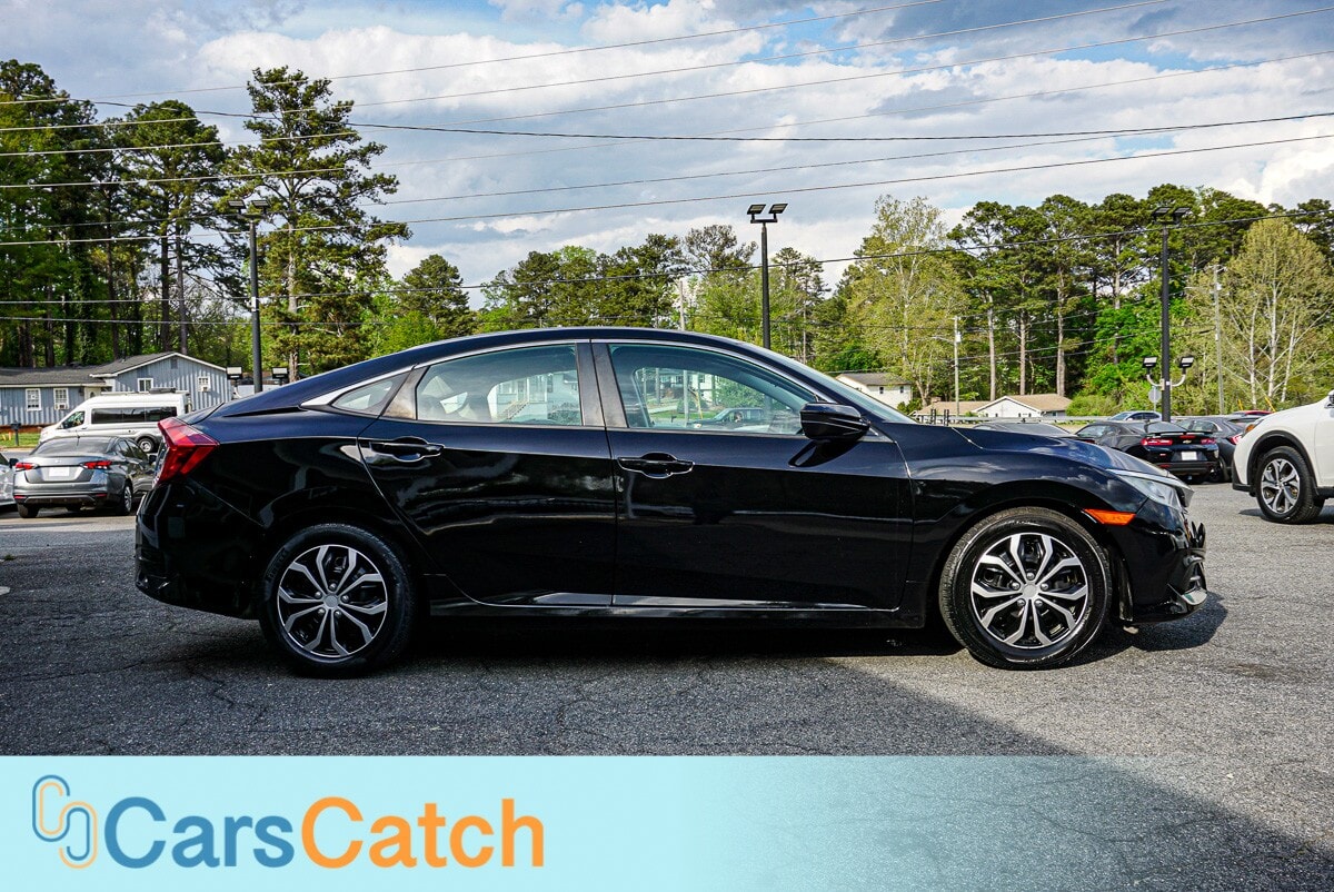 CARSCATCH - Used vehicle - SEDAN HONDA CIVIC 2018