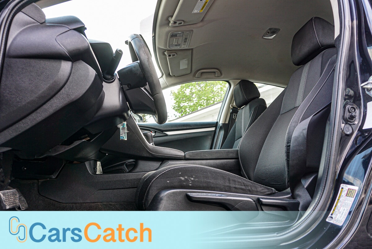 CARSCATCH - Used vehicle - SEDAN HONDA CIVIC 2018