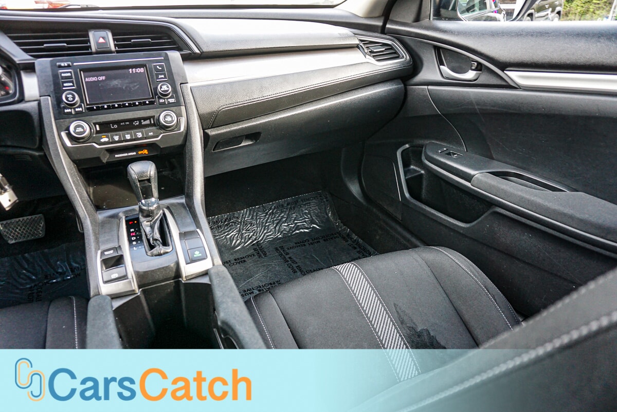 CARSCATCH - Used vehicle - SEDAN HONDA CIVIC 2018