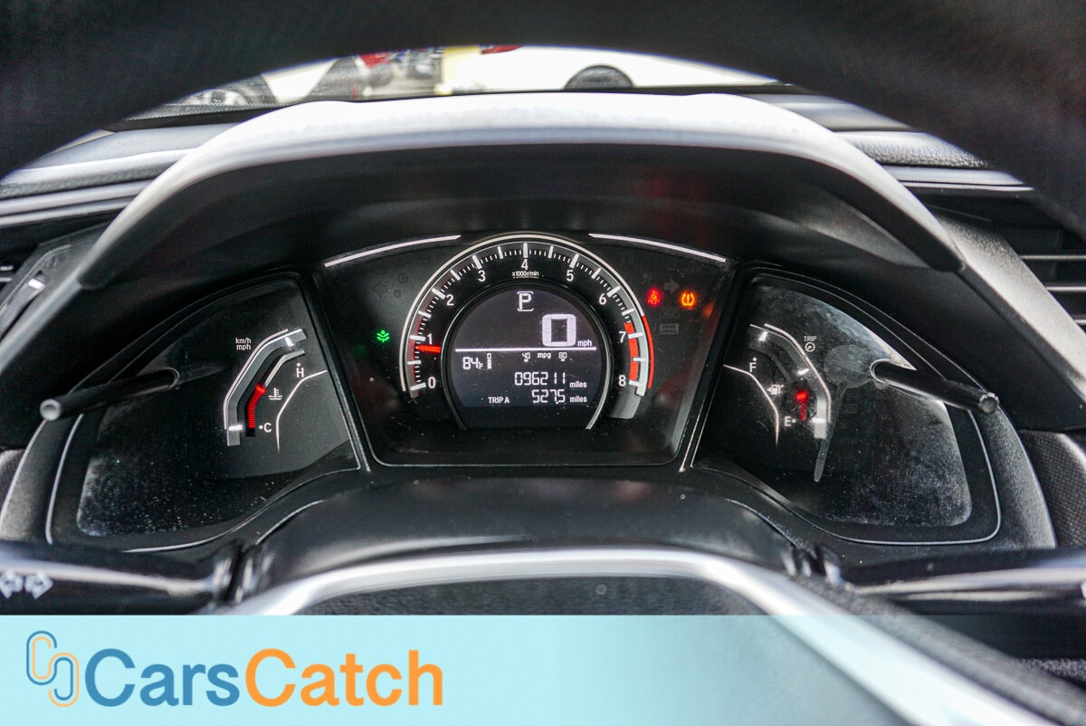 CARSCATCH - Used vehicle - SEDAN HONDA CIVIC 2018