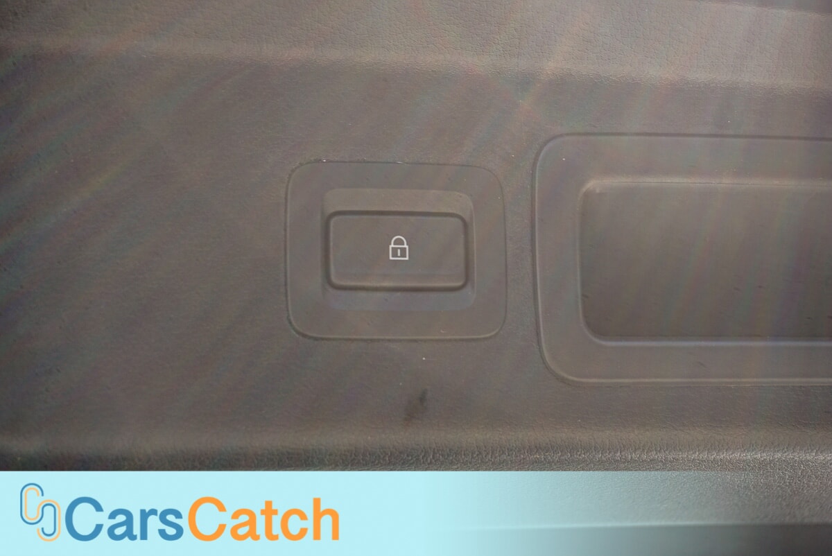 CARSCATCH - Used vehicle - SUV MAZDA CX-30 2021