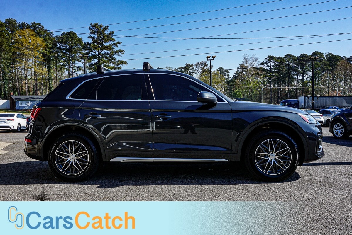 CARSCATCH - Used vehicle - SUV AUDI Q5 2021