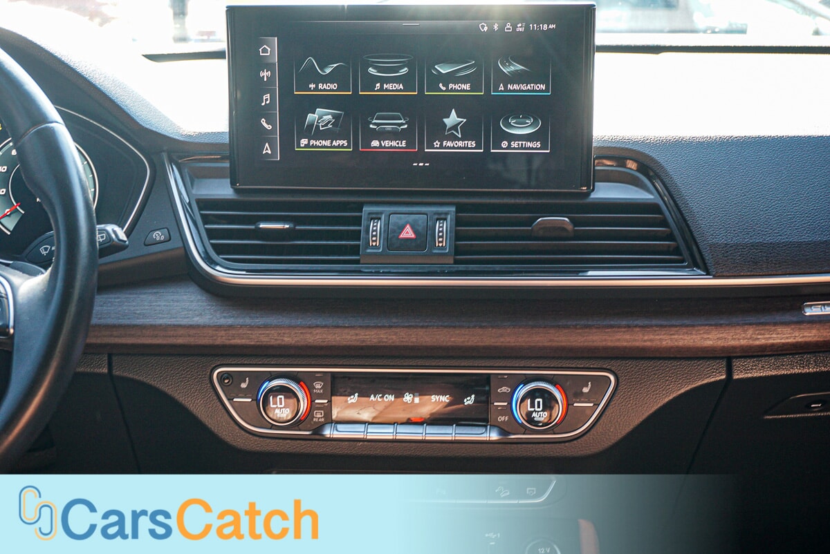 CARSCATCH - Used vehicle - SUV AUDI Q5 2021