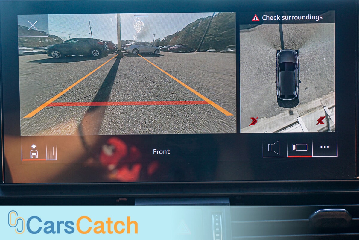 CARSCATCH - Used vehicle - SUV AUDI Q5 2021