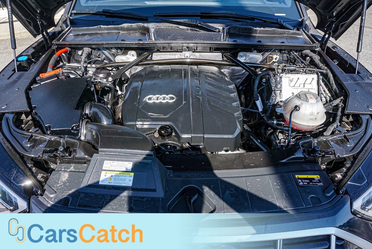 CARSCATCH - Used vehicle - SUV AUDI Q5 2021