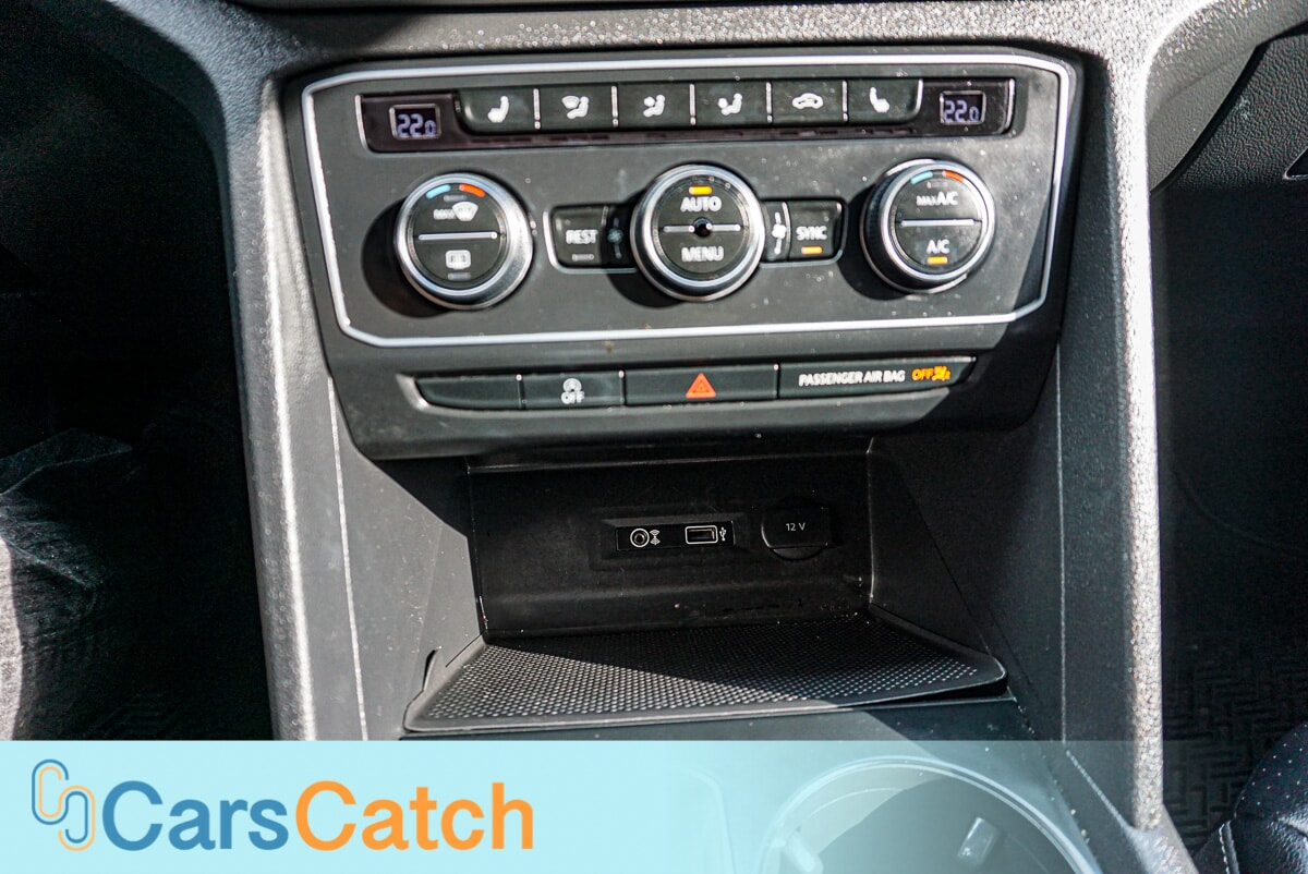 CARSCATCH - Used vehicle - SUV VOLKSWAGEN ATLAS 2018