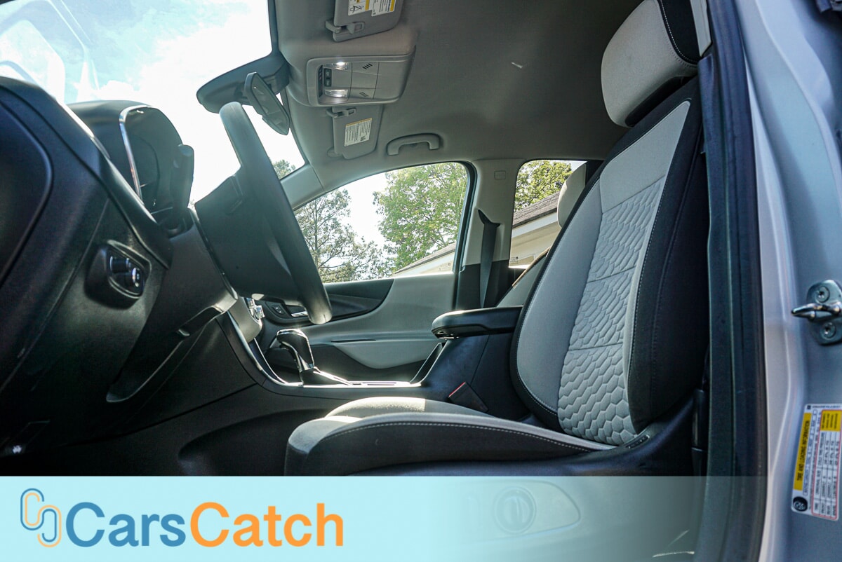 CARSCATCH - Used vehicle - SUV CHEVROLET EQUINOX 2020