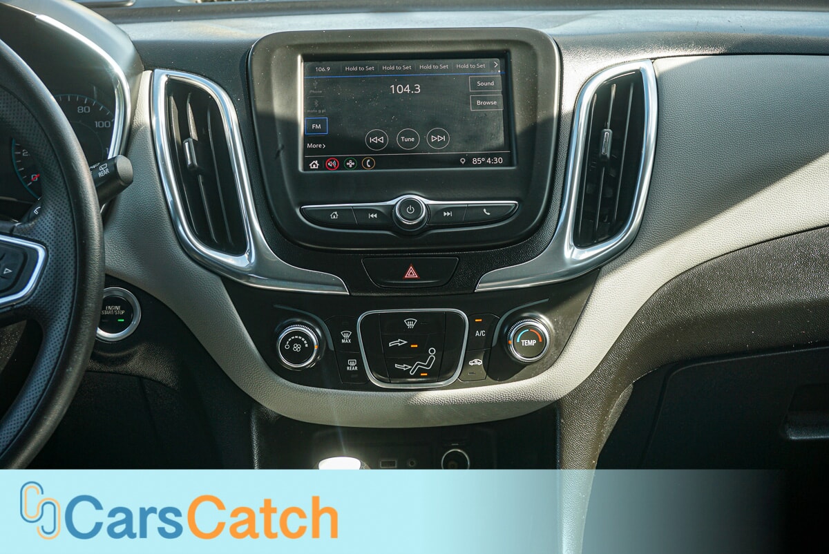 CARSCATCH - Used vehicle - SUV CHEVROLET EQUINOX 2020
