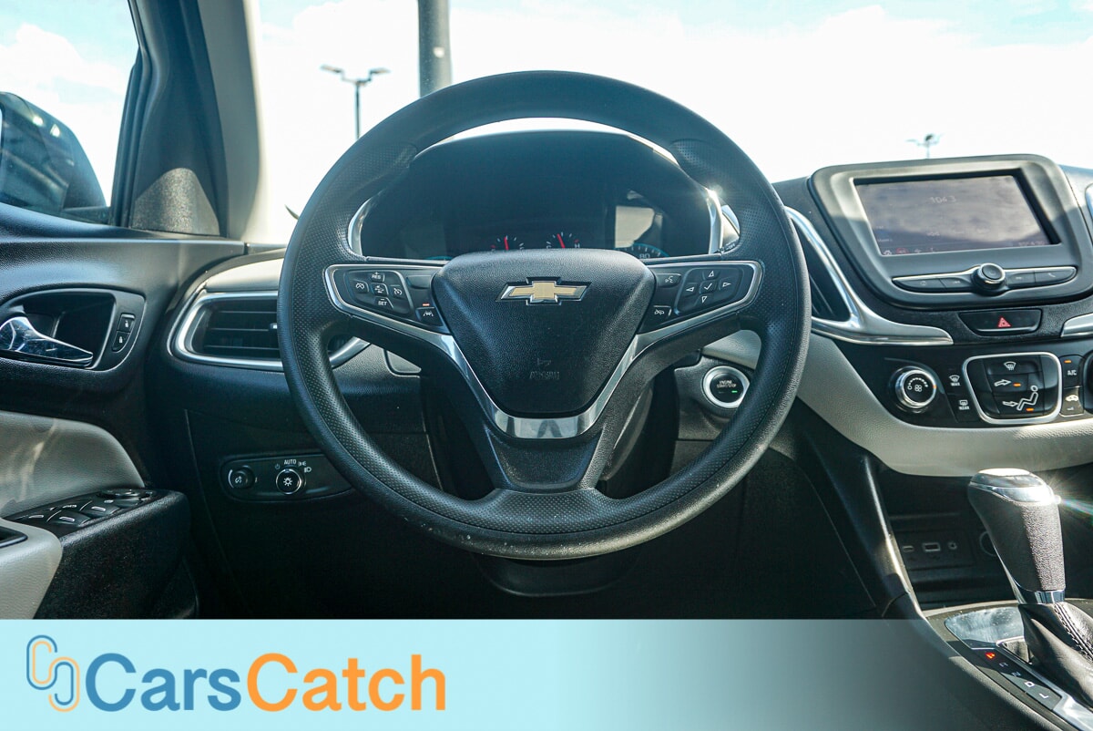 CARSCATCH - Used vehicle - SUV CHEVROLET EQUINOX 2020