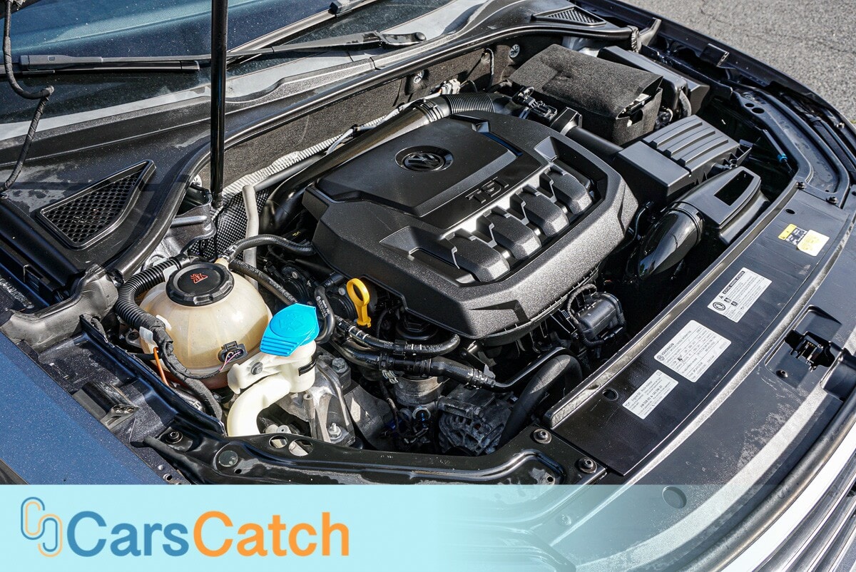 CARSCATCH - Used vehicle - SEDAN VOLKSWAGEN PASSAT 2018