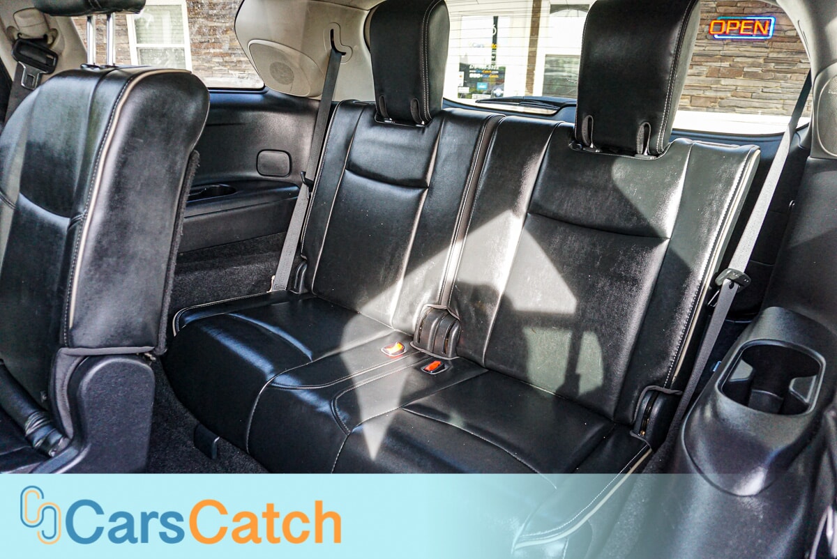 CARSCATCH - Used vehicle - SUV INFINITI QX60 2019