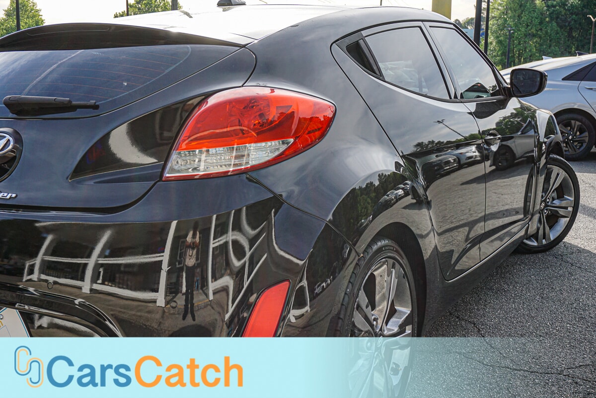 CARSCATCH - Used vehicle - 3DR CAR HYUNDAI VELOSTER 2016