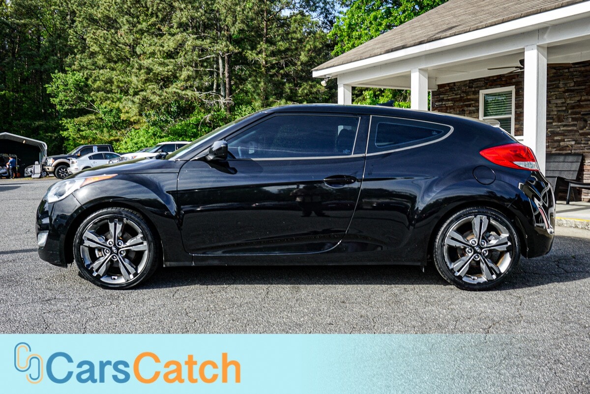 CARSCATCH - Used vehicle - 3DR CAR HYUNDAI VELOSTER 2016