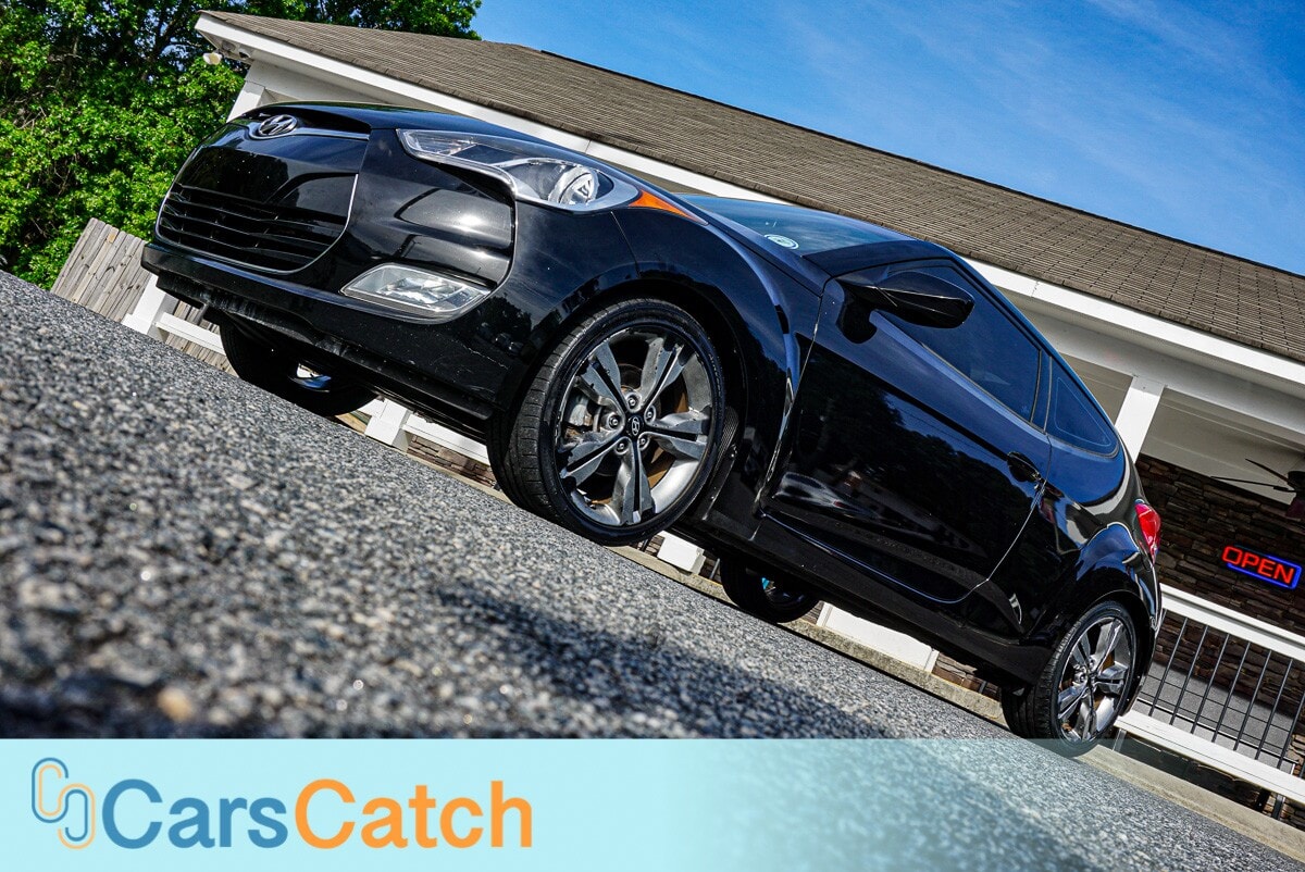 CARSCATCH - Used vehicle - 3DR CAR HYUNDAI VELOSTER 2016