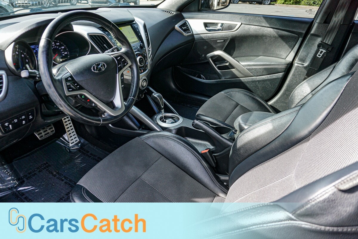 CARSCATCH - Used vehicle - 3DR CAR HYUNDAI VELOSTER 2016