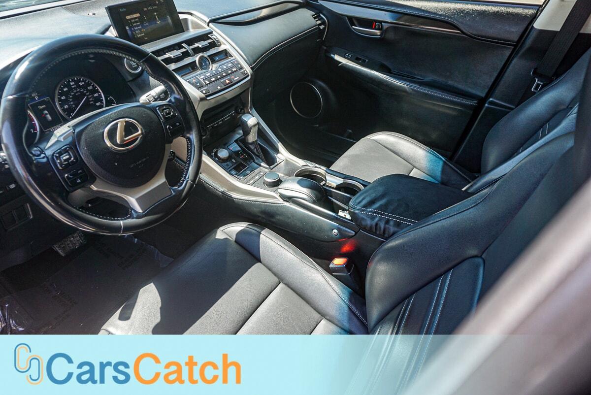 CARSCATCH - Used vehicle - SUV LEXUS NX 200T 2016