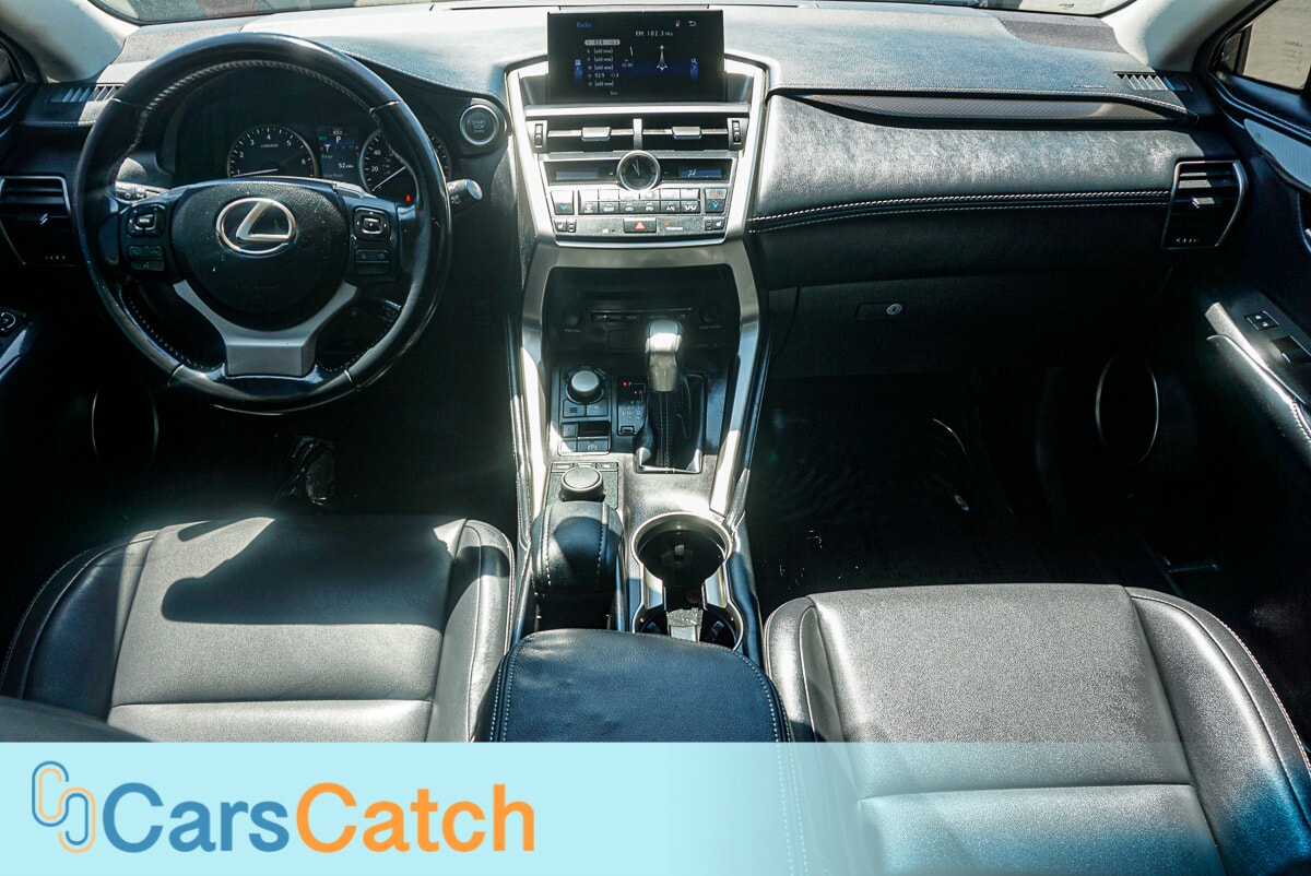 CARSCATCH - Used vehicle - SUV LEXUS NX 200T 2016