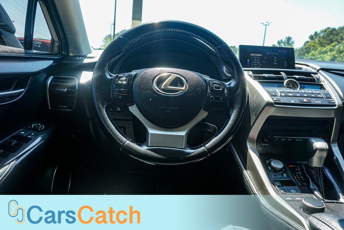 CARSCATCH - Used vehicle - SUV LEXUS NX 200T 2016