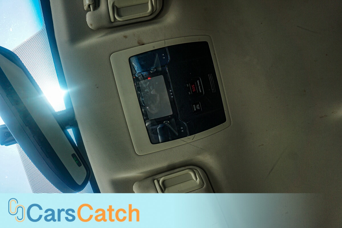 CARSCATCH - Used vehicle - SUV LEXUS NX 200T 2016