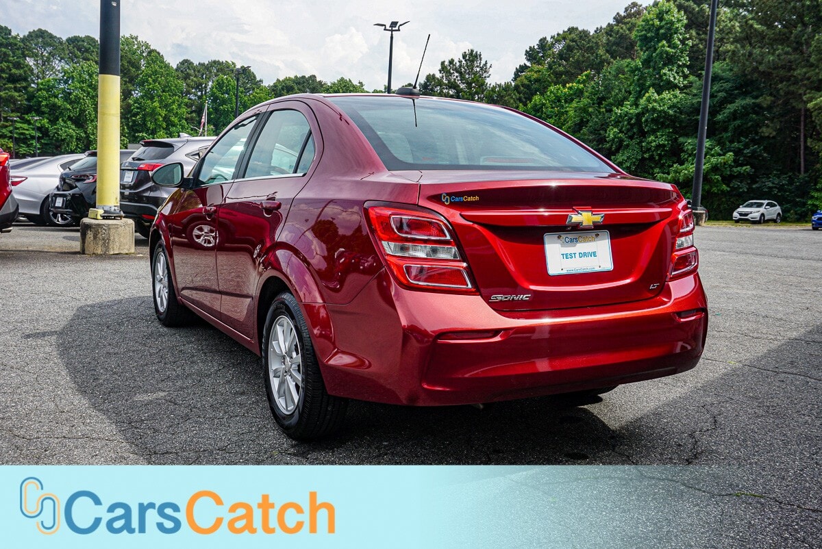 CARSCATCH - Used vehicle - SEDAN CHEVROLET SONIC 2019