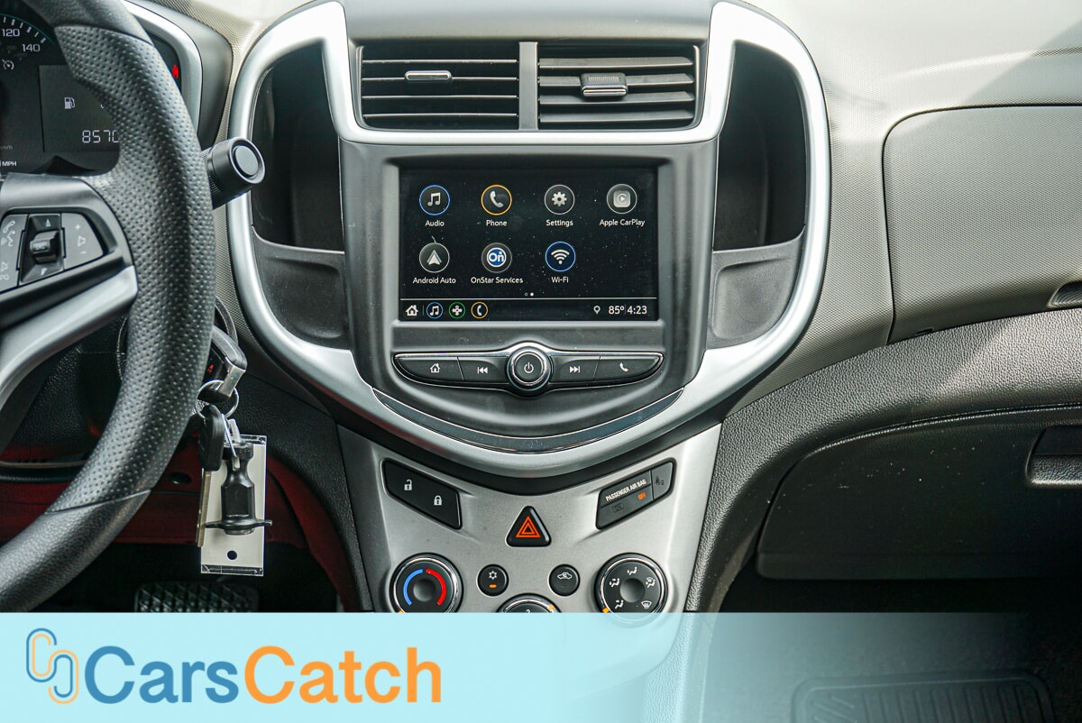 CARSCATCH - Used vehicle - SEDAN CHEVROLET SONIC 2019