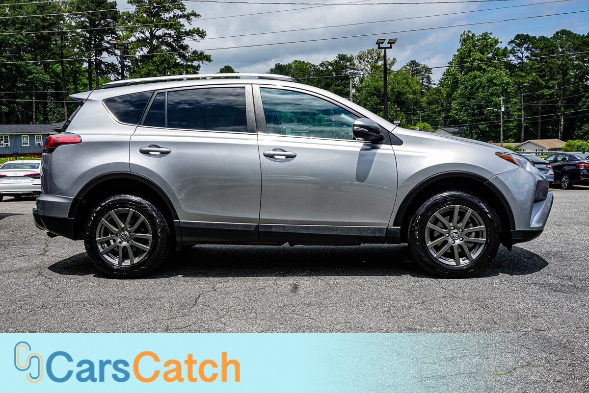 CARSCATCH - Used vehicle - SUV TOYOTA RAV4 2016