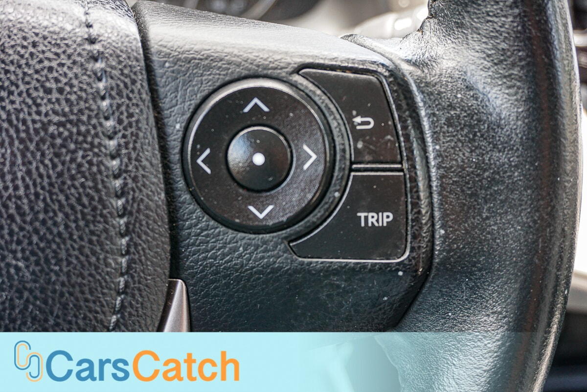 CARSCATCH - Used vehicle - SUV TOYOTA RAV4 2016