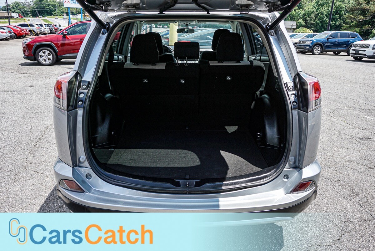 CARSCATCH - Used vehicle - SUV TOYOTA RAV4 2016