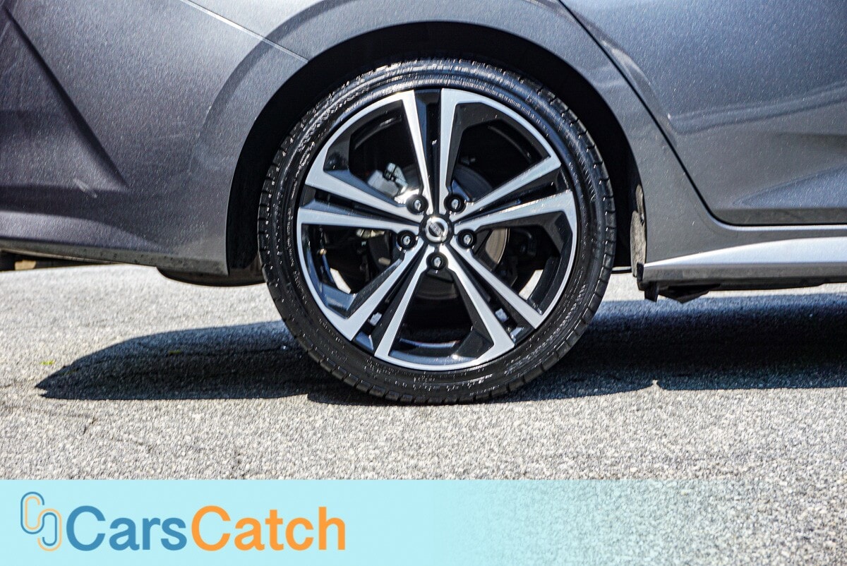 CARSCATCH - Used vehicle - SEDAN NISSAN SENTRA 2020