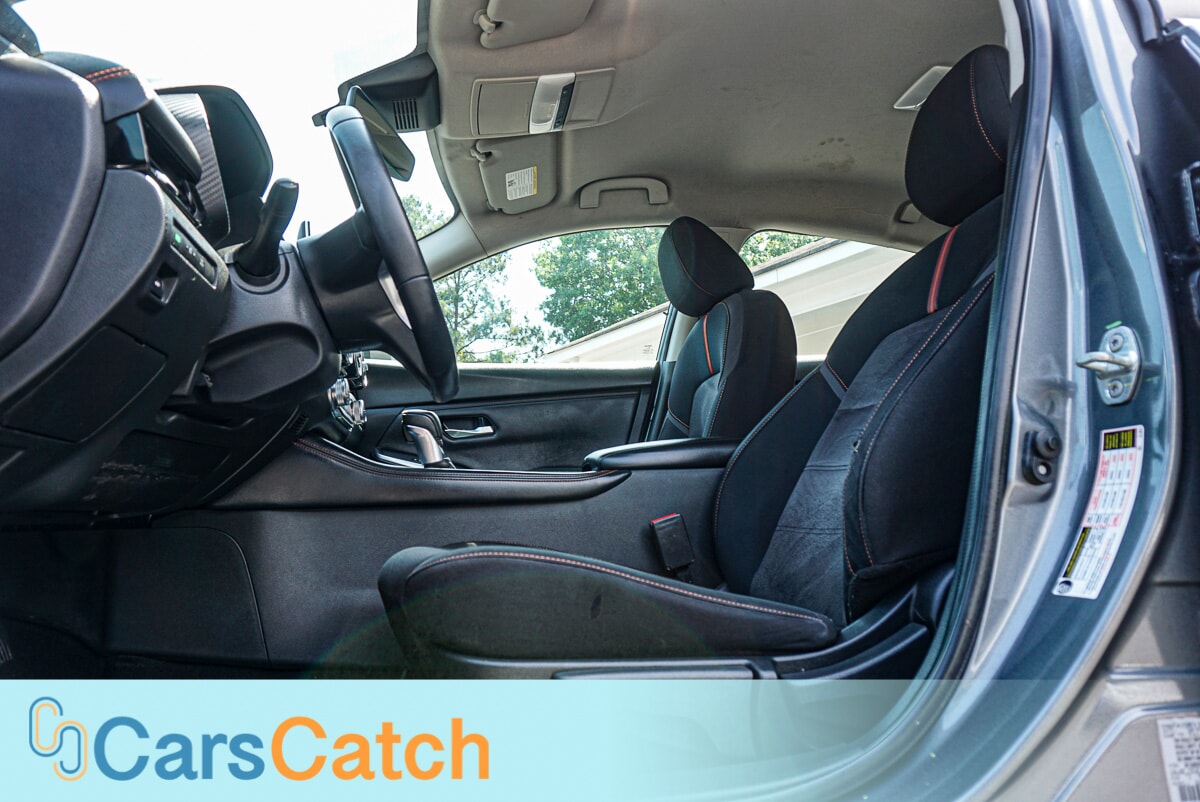 CARSCATCH - Used vehicle - SEDAN NISSAN SENTRA 2020