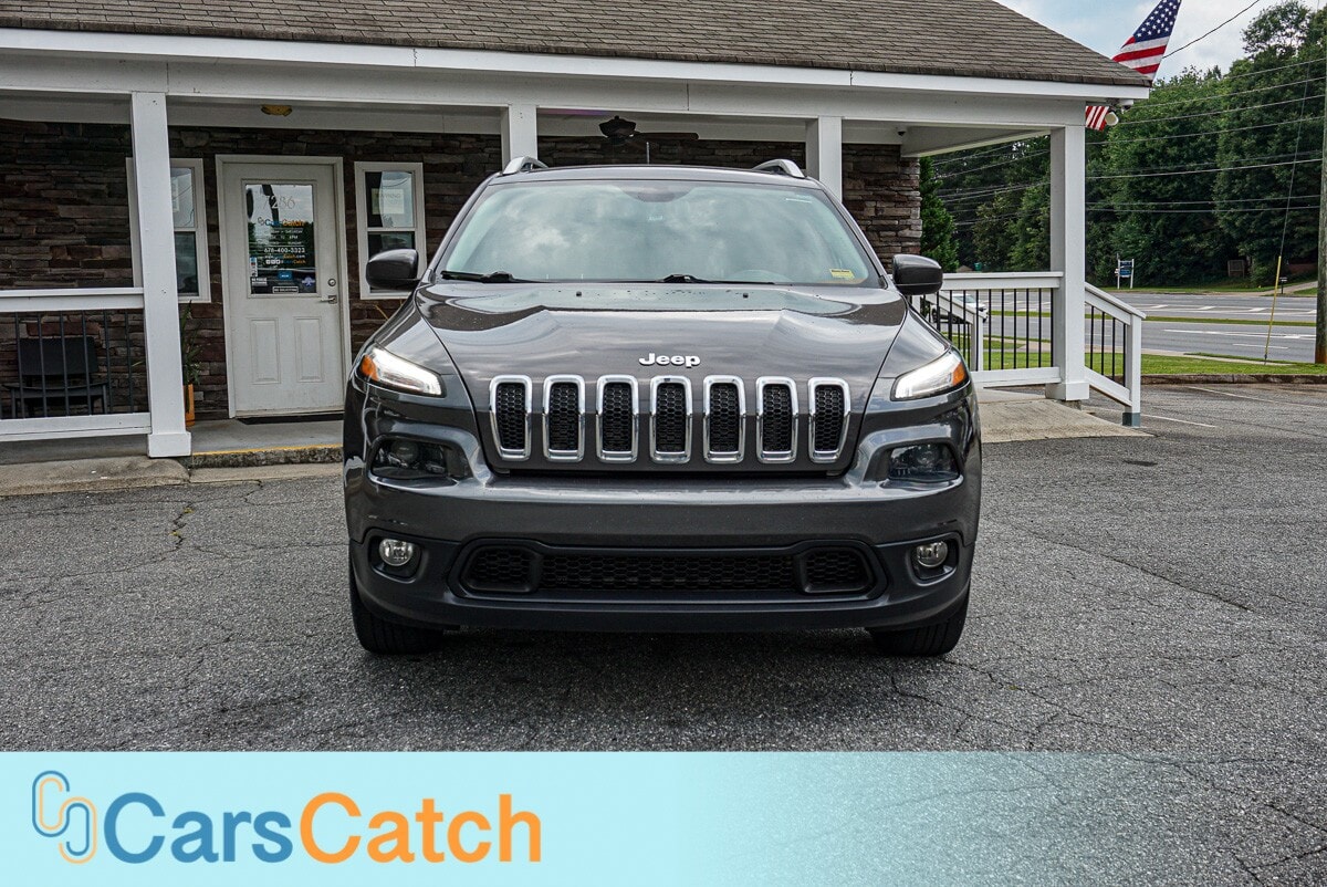 CARSCATCH - Used vehicle - SUV JEEP CHEROKEE 2017