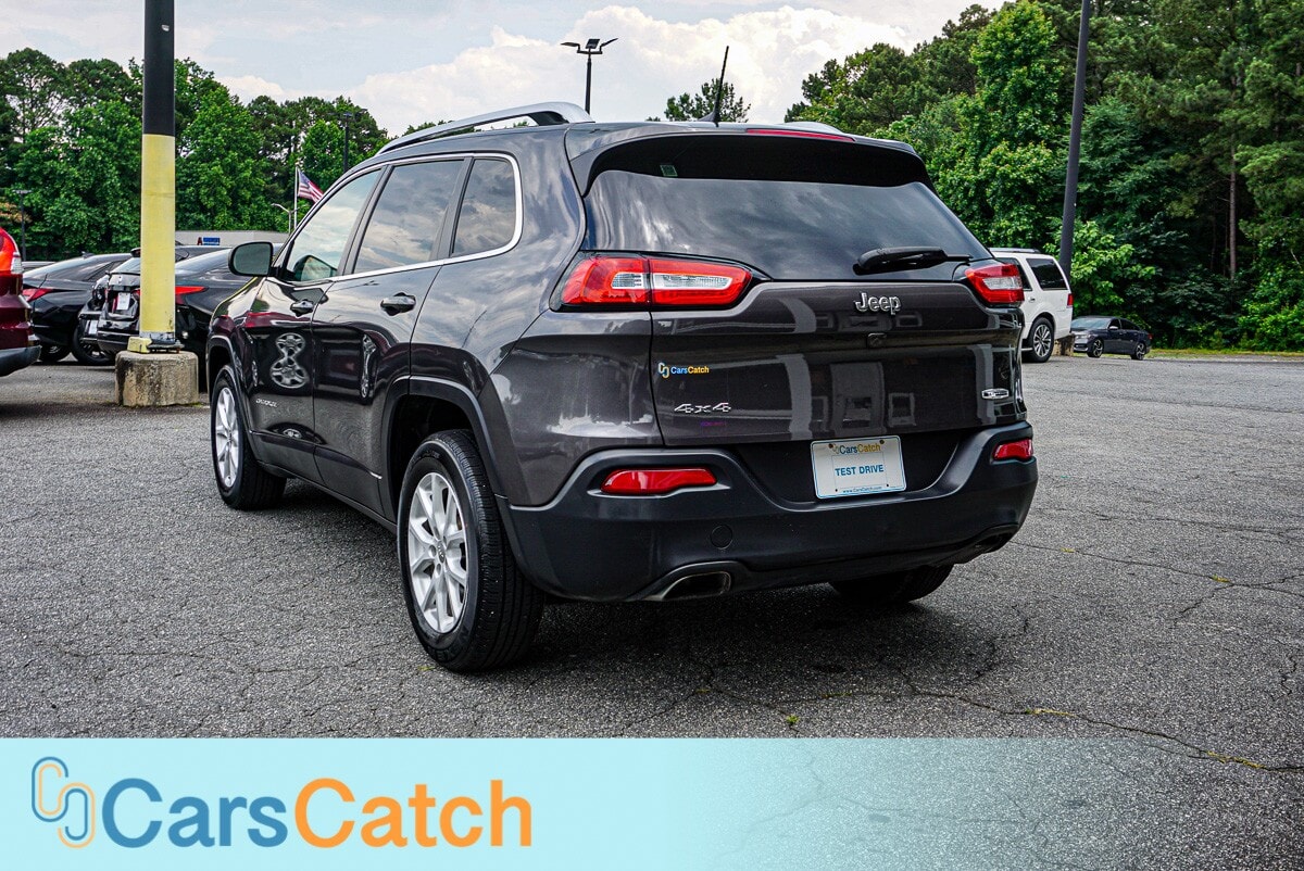 CARSCATCH - Used vehicle - SUV JEEP CHEROKEE 2017