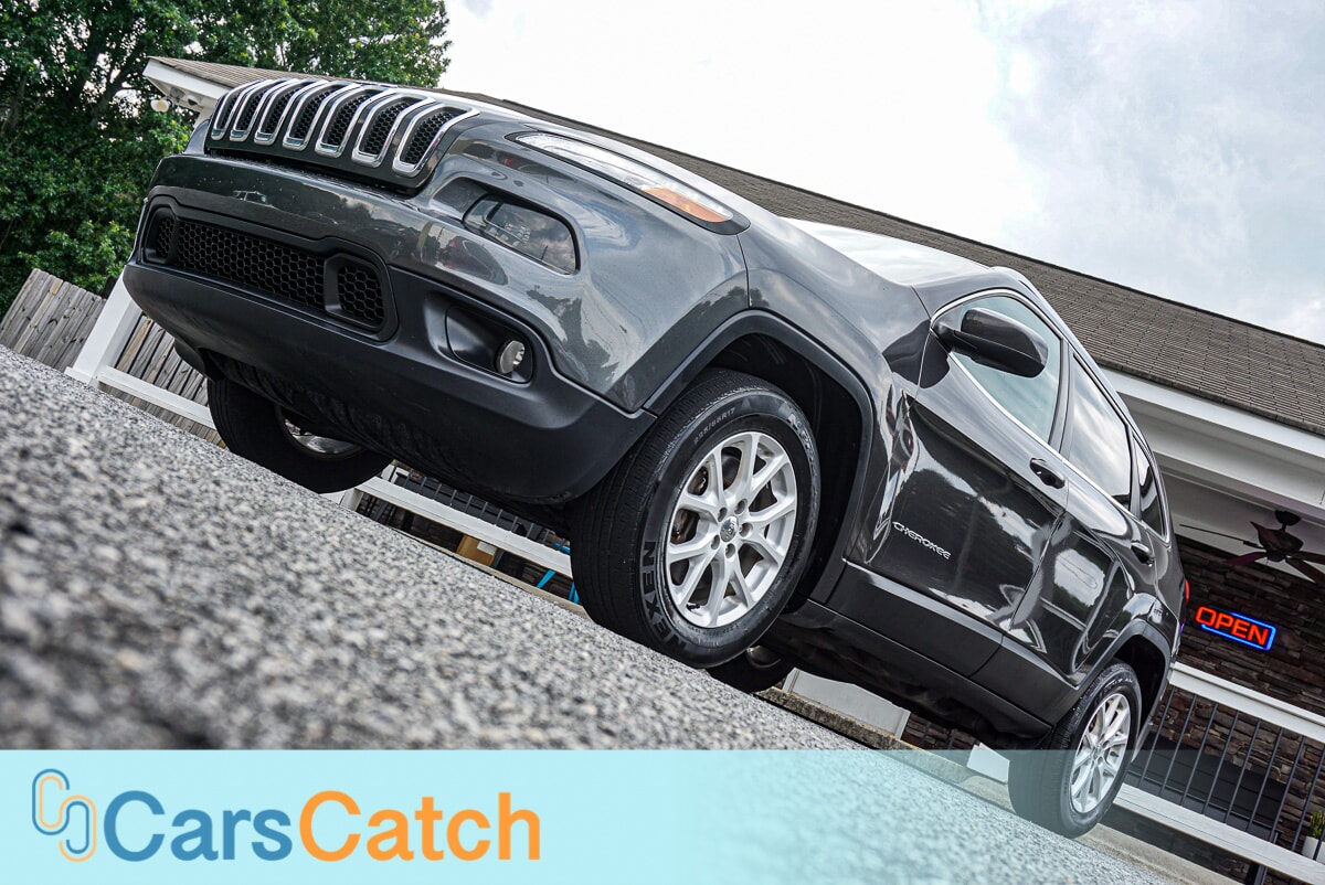 CARSCATCH - Used vehicle - SUV JEEP CHEROKEE 2017