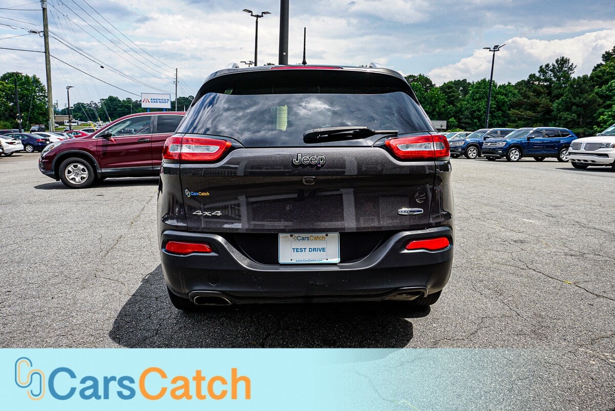 CARSCATCH - Used vehicle - SUV JEEP CHEROKEE 2017