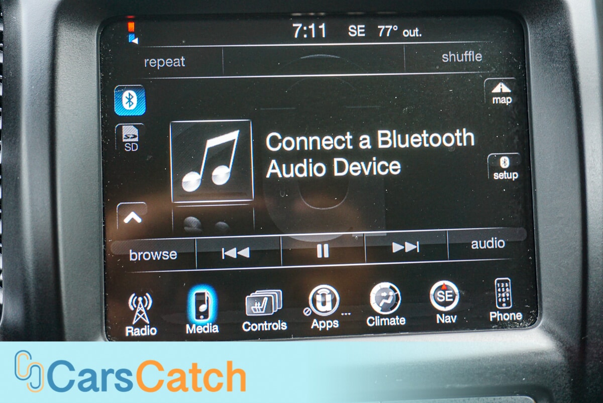 CARSCATCH - Used vehicle - SUV JEEP CHEROKEE 2017