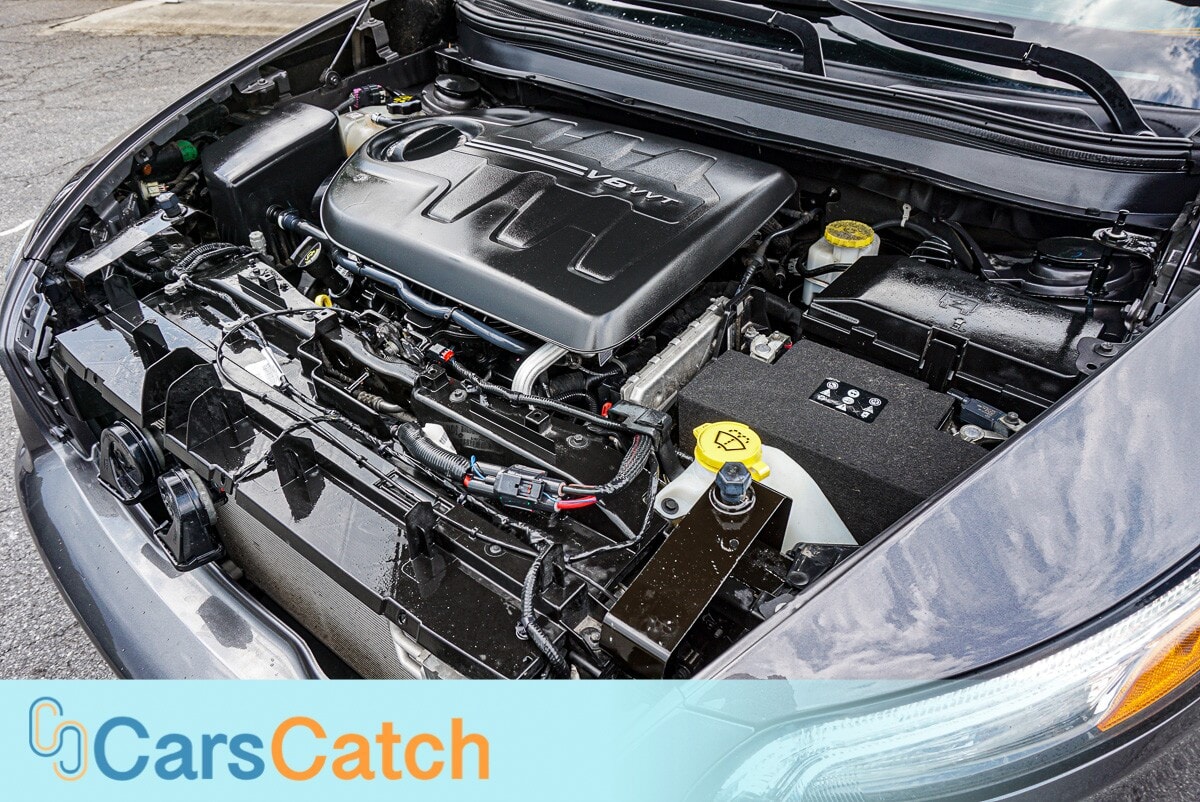 CARSCATCH - Used vehicle - SUV JEEP CHEROKEE 2017