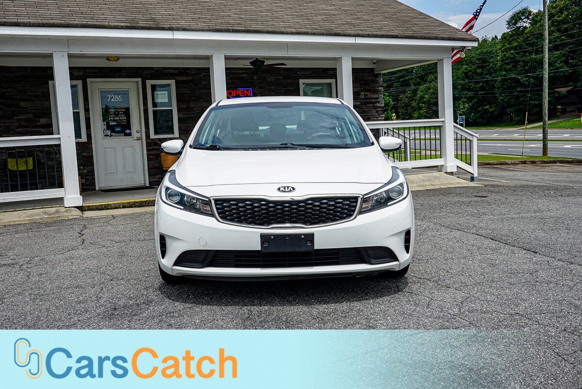 CARSCATCH - Used vehicle - SEDAN KIA FORTE 2017