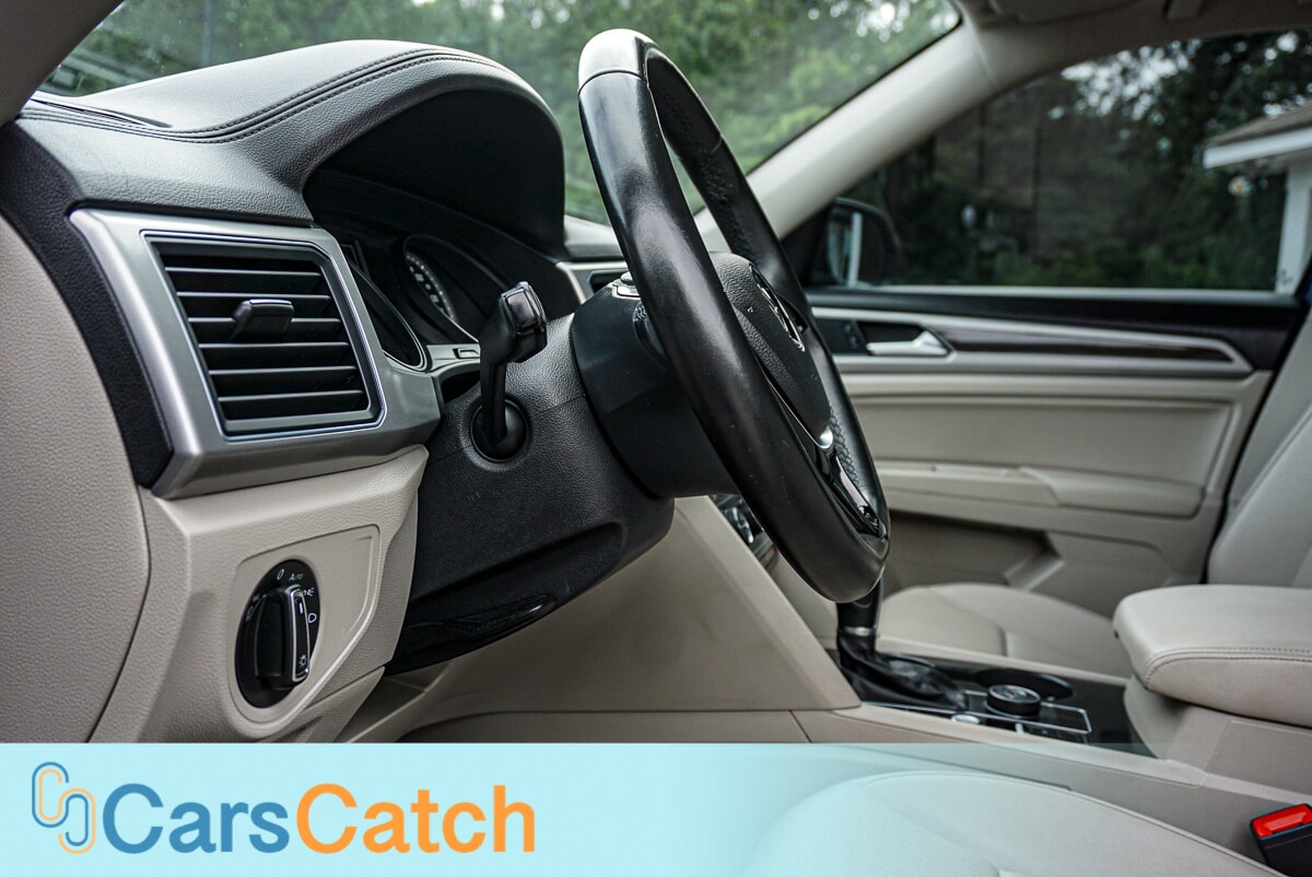 CARSCATCH - Used vehicle - SUV VOLKSWAGEN ATLAS 2018
