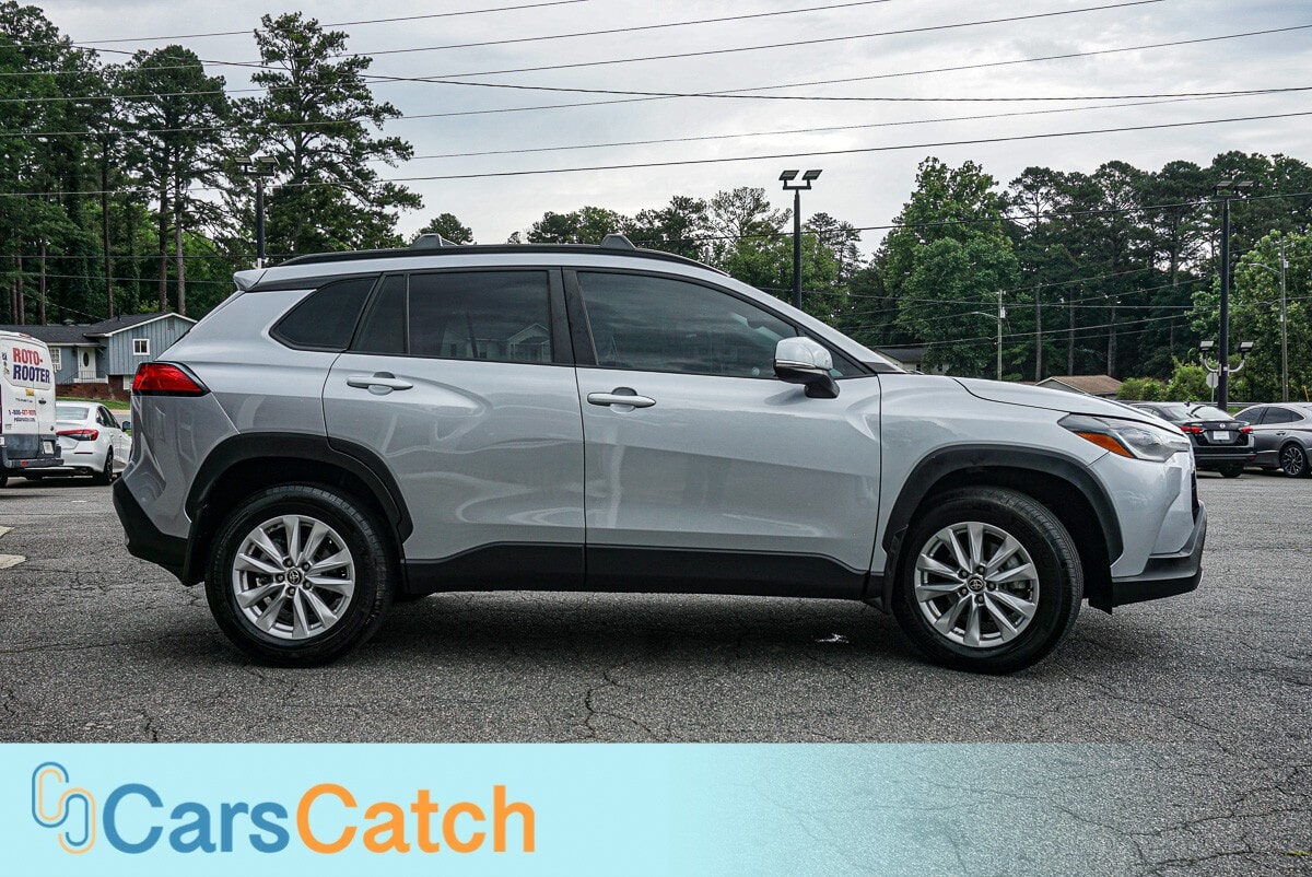 CARSCATCH - Used vehicle - SUV TOYOTA COROLLA CROSS 2024