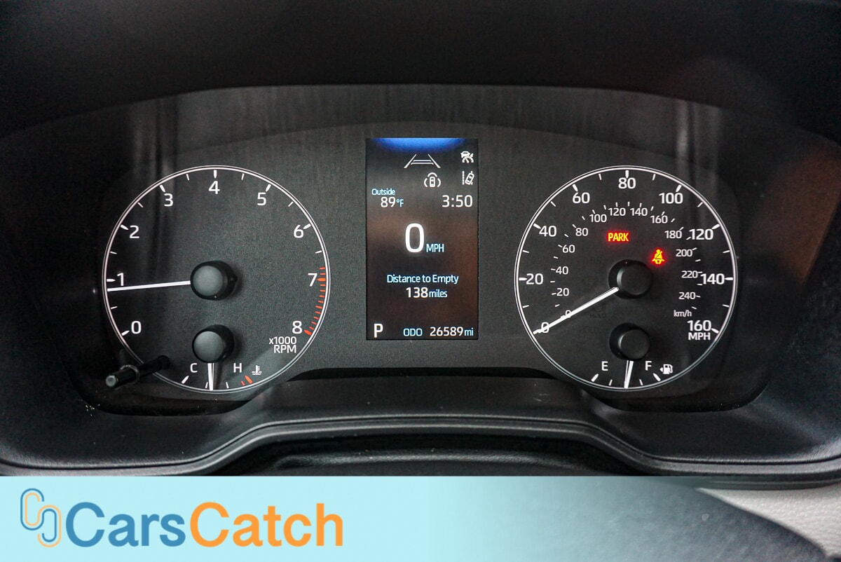 CARSCATCH - Used vehicle - SUV TOYOTA COROLLA CROSS 2024