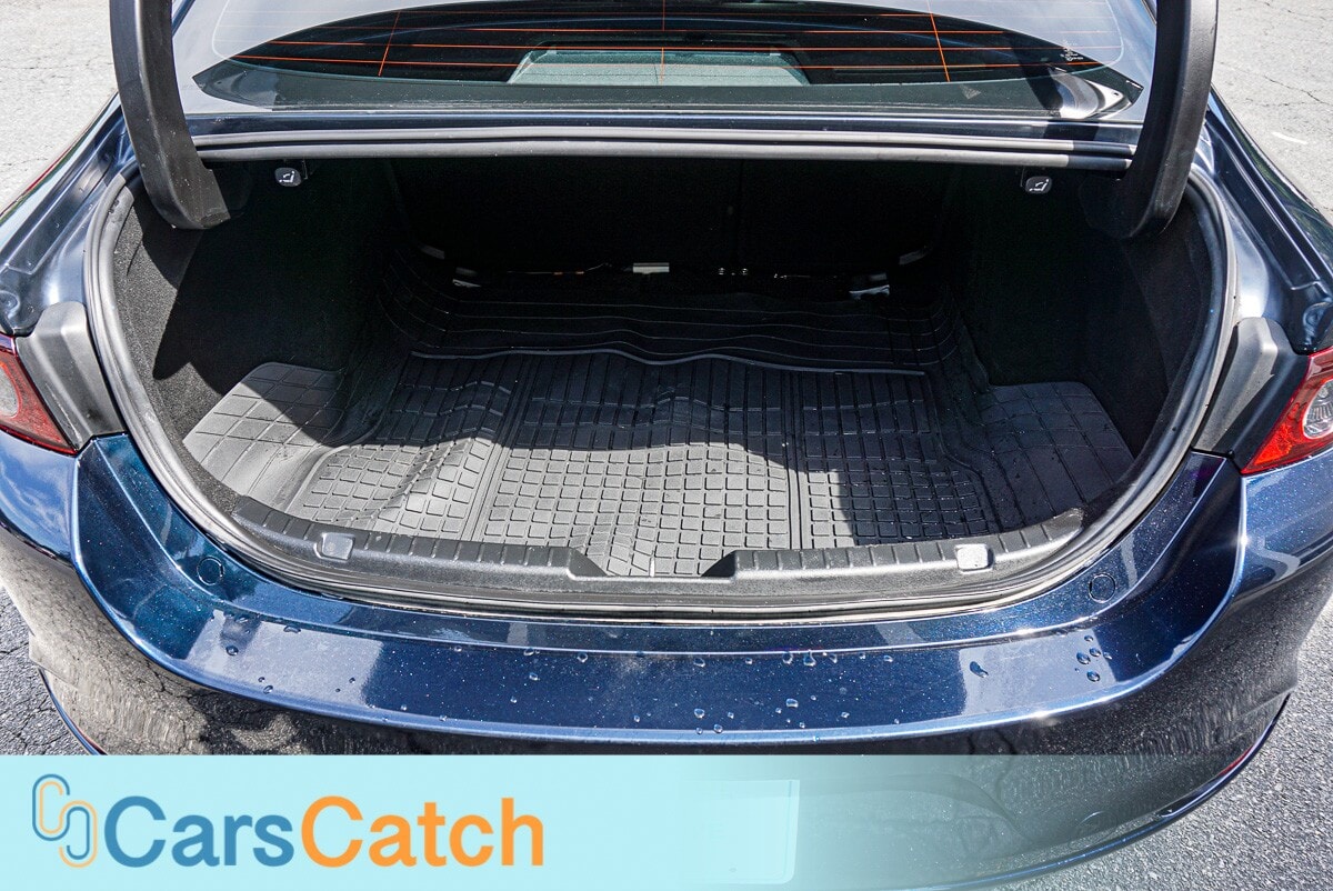 CARSCATCH - Used vehicle - SEDAN MAZDA MAZDA3 2019